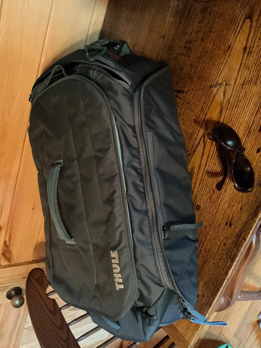 Thule green/blue Bike Gear Locker Duffel with Top Handle